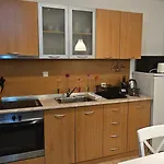 Ramada 2 Boutique Near Road Apartamento *
