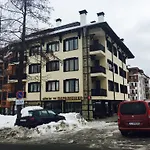Ramada 2 Boutique Near Road * Bansko