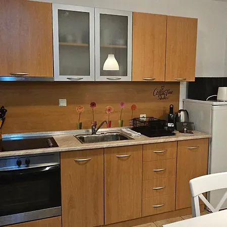 Ramada 2 Boutique Near Road Appartamento *