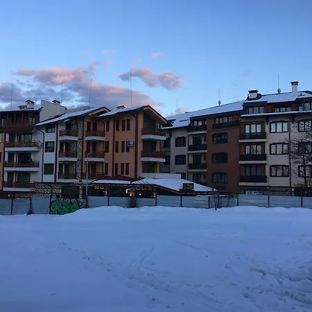 Appartamento Ramada 2 Boutique Near Road