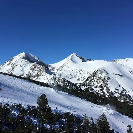 Appartamento Ramada 2 Boutique Near Road