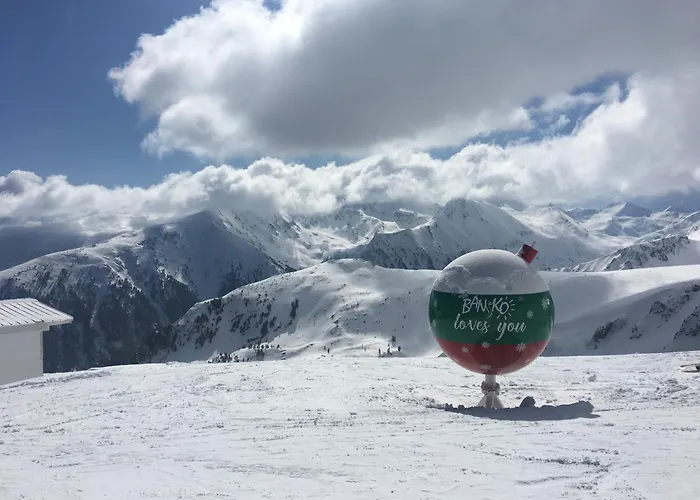 Ramada 2 Boutique Near Road *