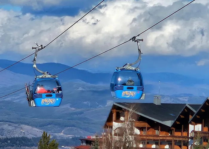 Ramada 2 Boutique Near Road * Bansko